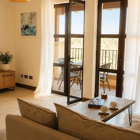 Apartament Luxury 2br In Aphrodite Hills Shared Pool & Golf Views